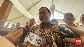 Pramono Targetkan 10.000 Bus Listrik Transjakarta pada 2029
