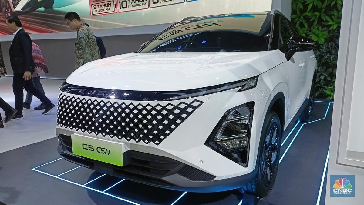 Penjualan LCGC Nyungsep, Mobil Jenis Ini Lagi Naik Daun