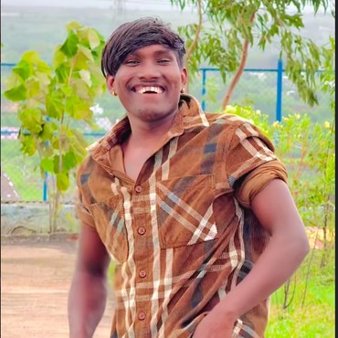 Sosok Pria Tertampan di India Disebut Mirip Justin Bieber