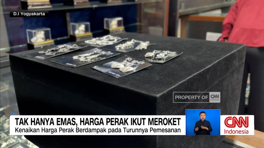 VIDEO: Tak Hanya Emas, Harga Perak Ikut Meroket