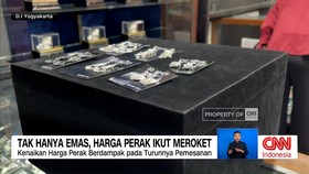 VIDEO: Tak Hanya Emas, Harga Perak Ikut Meroket
