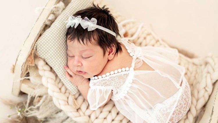 105 Ucapan untuk Bayi Baru Lahir dalam Bahasa Inggris dan Artinya