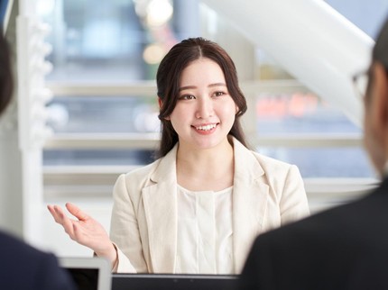 11 Kalimat Ini Bikin Seseorang Terlihat Pintar, Tapi Sebenarnya...