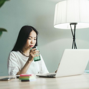 5 Zodiak yang Punya Reputasi Pekerja Keras, Termasuk Kamu?