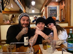 Gambar Tato Dedikasi untuk David Beckham dan Victoria yang Kini Dihapus Brooklyn