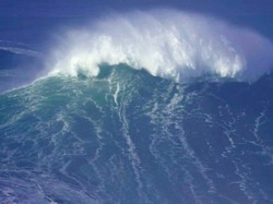 Satelit Deteksi Gelombang Raksasa 35 Meter di Samudra Pasifik