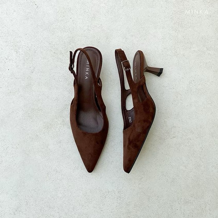 Ide gaya casual untuk ngantor ala Cut Rizki