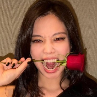 Tame Impala Gandeng Jennie BLACKPINK dalam Remix 'Dracula', Ini Liriknya