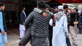 Bom Bunuh Diri Guncang Masjid di Pakistan, 15 Tewas 80 Luka-luka