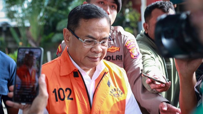 KPK menambah masa penahanan Bupati Pati Sudewo dan tiga tersangka lainnya selama 40 hari dalam rangka penyidikan kasus dugaan pemerasan.