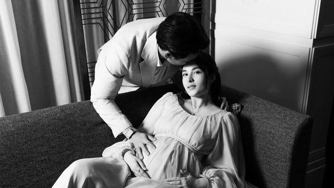 Selamat, Chelsea Islan Hamil Anak Pertama