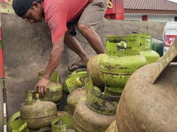 Polisi Gerebek Gudang Pengoplos Gas Bersubsidi di Babel, Pemilik Jadi Tersangka
