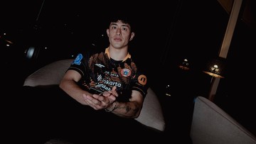 Sorotan Dunia Olahraga CNN Sport : Cyrus Margono Dipinjamkan usai Persija Rekrut Nadeo dan Aqil Savik