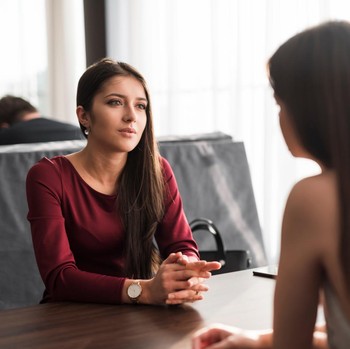 4 Kalimat yang Diucap Orang Haus Validasi Demi Cari Perhatian 