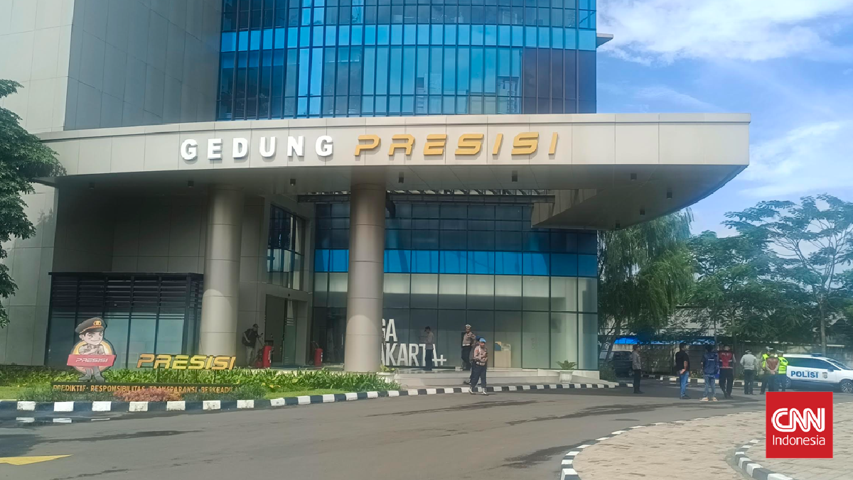 Bahar Smith Dikabarkan Diperiksa, Polrestro Tangerang Dijaga Ketat