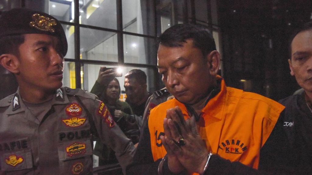 KPK Geledah Kantor dan Rumah Dinas Ketua PN Depok