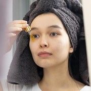 5 Kandungan Skincare Terbaik untuk Melembapkan Kulit Kering