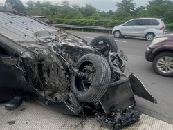 Pelajaran dari Kecelakaan Sedan Terbalik yang Dialami Model Diva Siregar