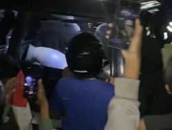 Heboh Mobil di Kediri Dirusak Massa, Ternyata Pelaku Tabrak Lari