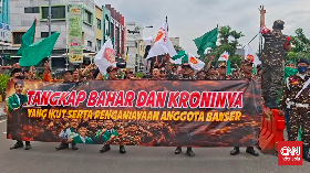 Banser Kecewa Bahar Smith Tidak Ditahan Usai Kasus Penganiayaan