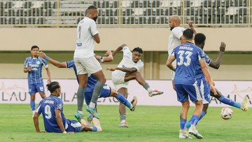 Hasil Super League: PSM Hajar PSBS, Semen Padang Gol Menit 104