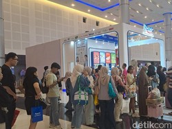 Ribuan Pengunjung Ramaikan Hari Terakhir Surabaya X Beauty 2026