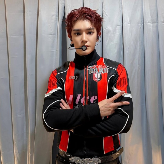 Taeyong NCT saat menggelar konser solo di Indonesia