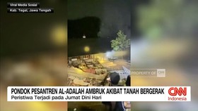 VIDEO: Pondok Pesantren Al-Adalah Ambruk Akibat Tanah Bergerak