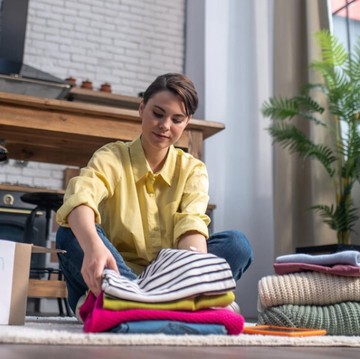 5 Cara Tidak Merasa Bersalah Melepaskan Barang-barang Kenangan saat Decluttering