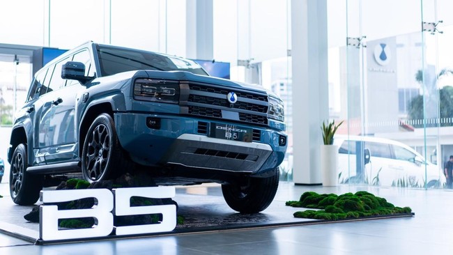 BYD Indonesia resmi mengganti nama merek mobil premium yang sebelumnya dikenal sebagai Denza menjadi Danza.