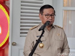 Pramono Berduka Pelajar Tewas Kecelakaan di Matraman karena Jalan Berlubang