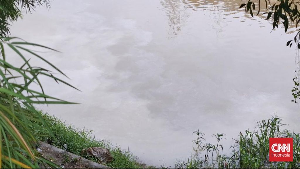 2,5 Ton Insektisida dari Gudang Terbakar Diduga Cemari Sungai Cisadane