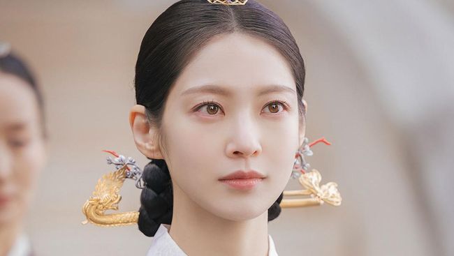 5 Potret Gong Seung Yeon, Pemeran Ibu Suri Di Drakor Perfect Crown Yang Juga Eks Trainee Sm Entertainment