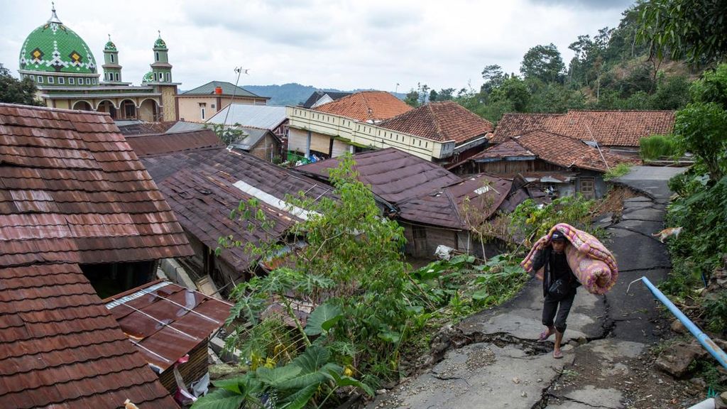 Eks Bos BMKG Beber Pemicu Tanah Gerak Tegal, Bukan Bencana Tiba-tiba