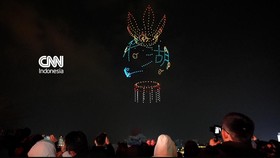 700 Drone Hiasi Langit Kala Festival Musim Semi Imlek di China