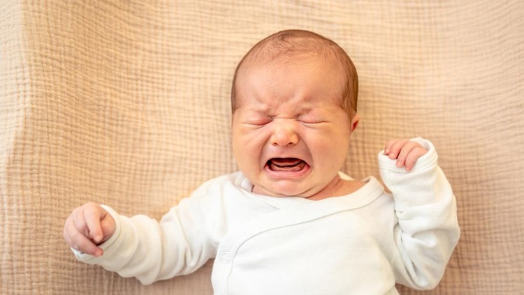 Bayi menangis tanpa digendong