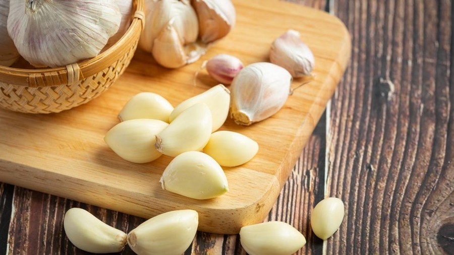 Bawang Putih Ternyata Ampuh Bersihkan Toilet&comma; Ini Caranya