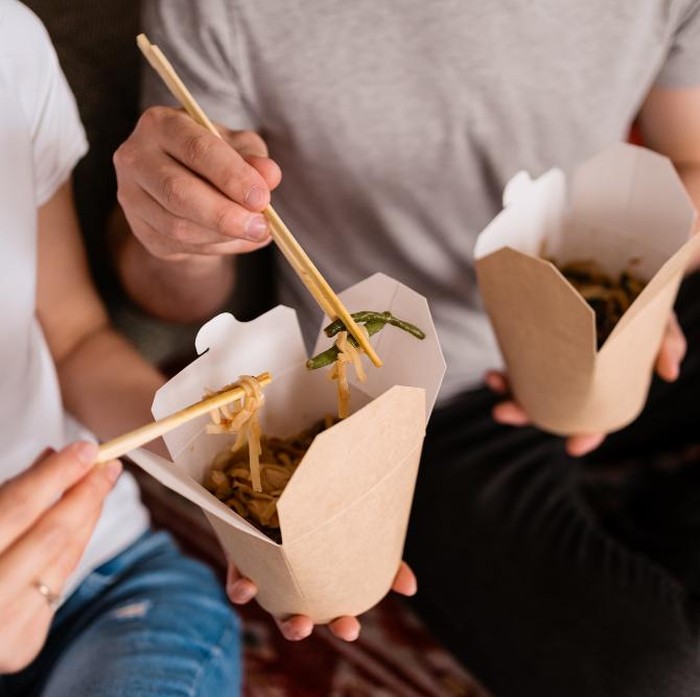 Orang-orang yang lebih suka delivery makanan dibanding memasak merupakan tipe orang yang menginginkan variasi