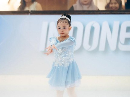 Momen Anak Artis Jago Main Ice Skating hingga Ikut Kompetisi, Ada Putri Fitri Tropica
