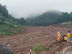 Update Pencarian Korban Longsor di Cisarua Hari Ini