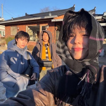 Park Bo Gum Cs Siap Jadi Tukang Cukur Lagi di 'The Village Barber Season 2'