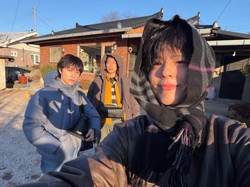 Park Bo Gum Cs Siap Jadi Tukang Cukur Lagi di 'The Village Barber Season 2'