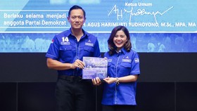Motivator Merry Riana Gabung Demokrat, Terima KTA dari AHY