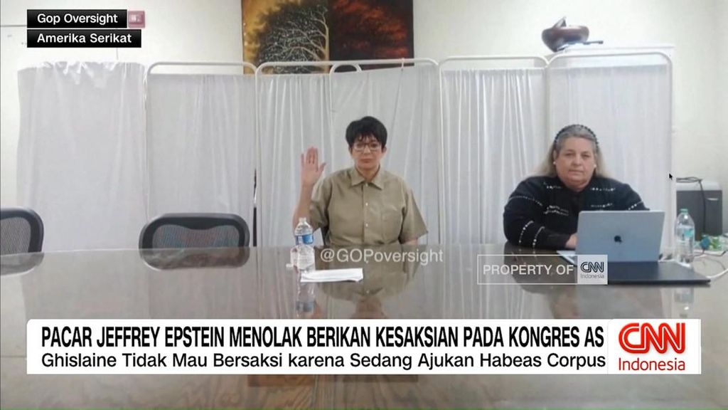 VIDEO: Pacar Jeffrey Epstein Menolak Berikan Kesaksian pada Kongres AS