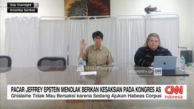 VIDEO: Pacar Jeffrey Epstein Menolak Berikan Kesaksian pada Kongres AS
