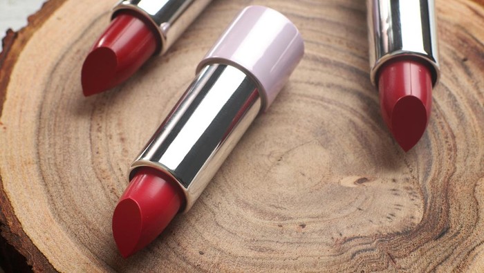 Warna lipstick untuk cool undertone