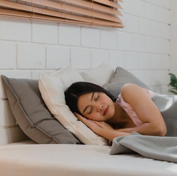 5 Makanan Bisa Bantu Tidur Lebih Nyenyak di Malam Hari