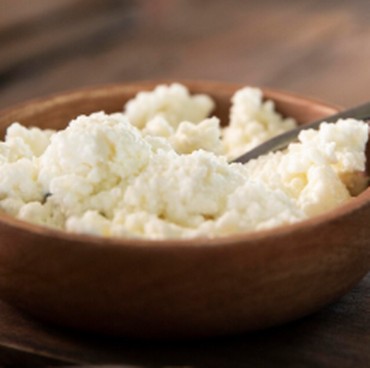 7 Manfaat Keju Cottage untuk Diet dan Kesehatan Tubuh