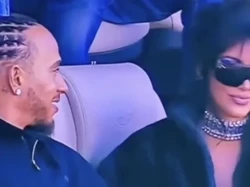 Kim Kardashian & Lewis Hamilton Makin Mesra, Liburan Bareng Anak-anak di Tokyo