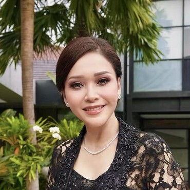 Disentil Masih Jualan Online Padahal Kaya Raya, Maia Estianty: Lu Kaum Rebahan, Males Aja